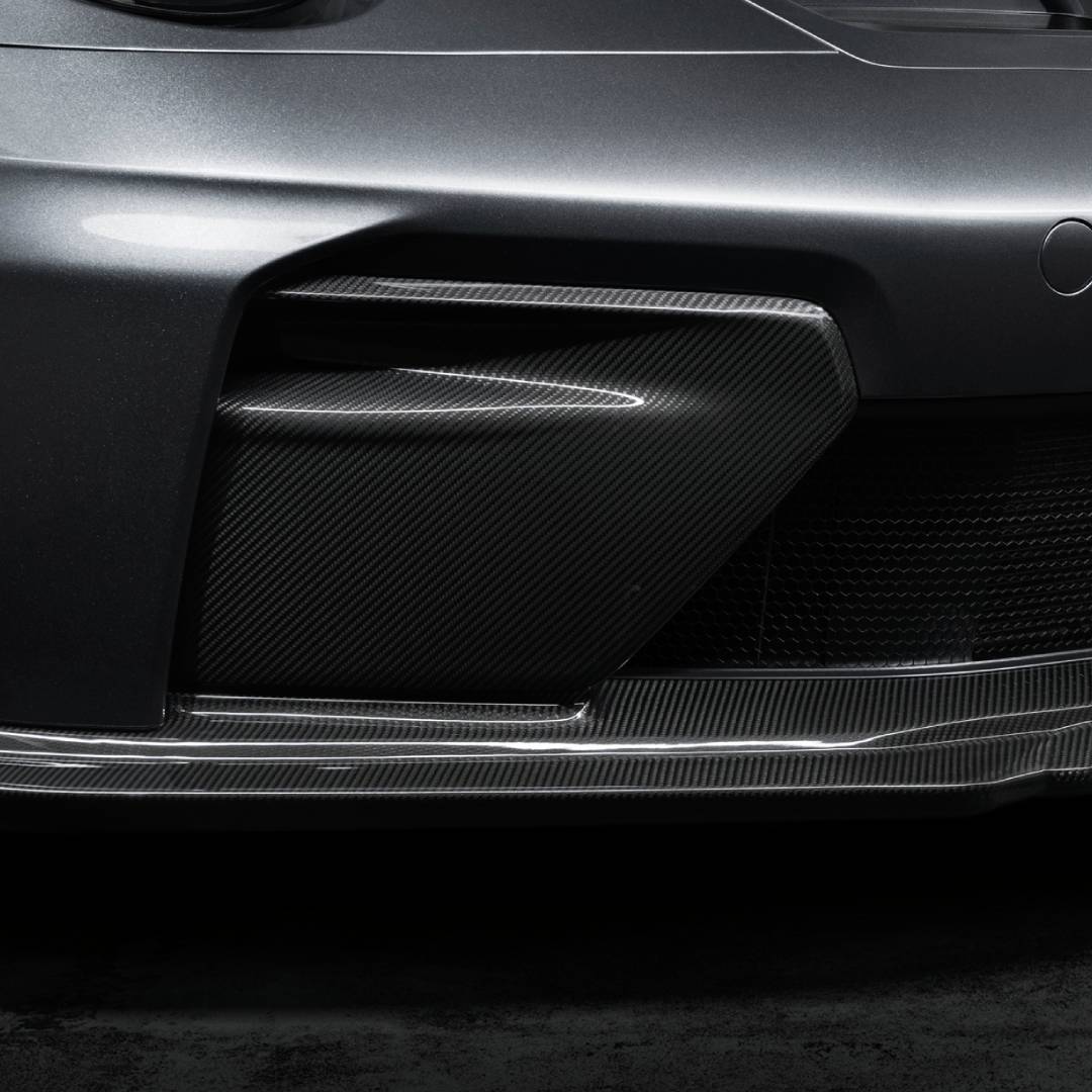 TECHART Carbon Lufteinlassblenden Front für 992.2 GT3
