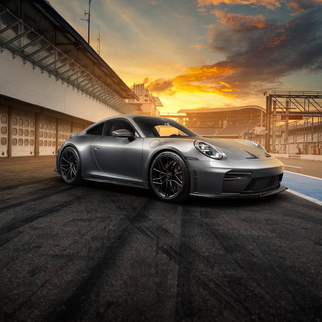 TECHART High Quality Wallprint 100×70 cm GT3 Touring Grey Boxengasse